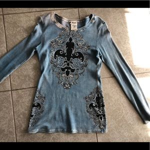 Vocal distressed top size medium
